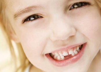 When do the molars come in children? 9 teeth