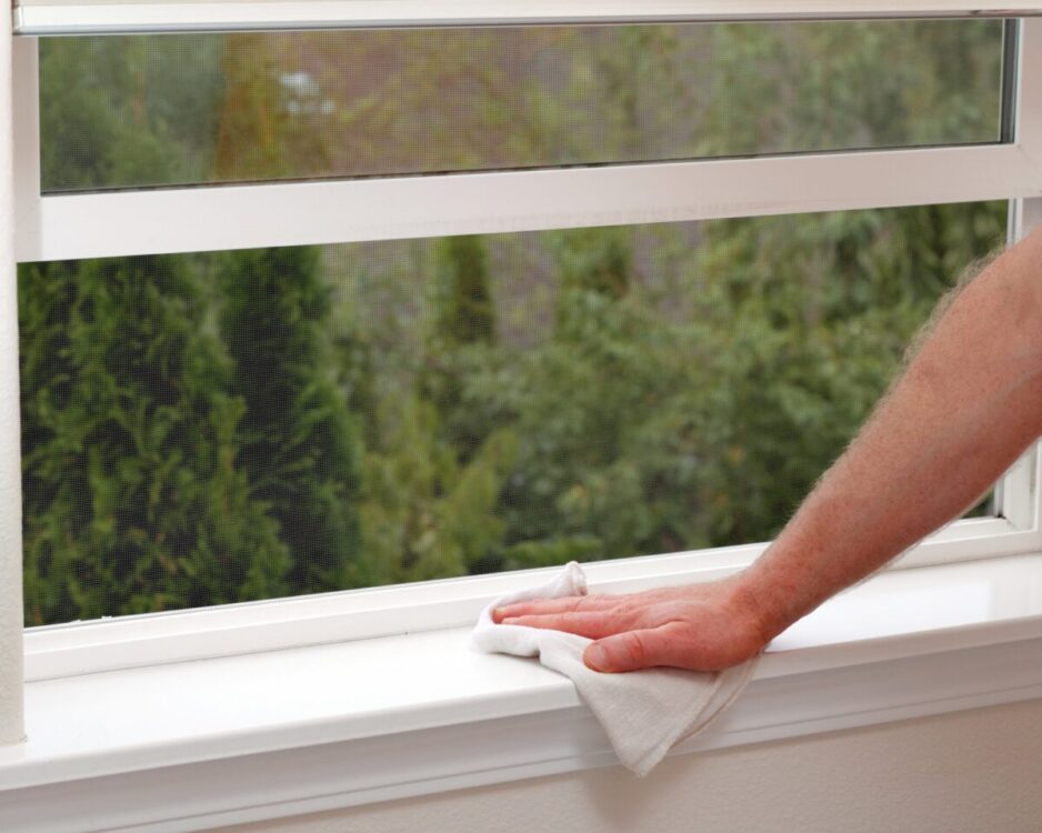 How To Clean White Aluminum Windows?
