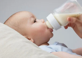 The 4 Best Anti-Colic Bottles Of 2022 2 anti-colic bottle
