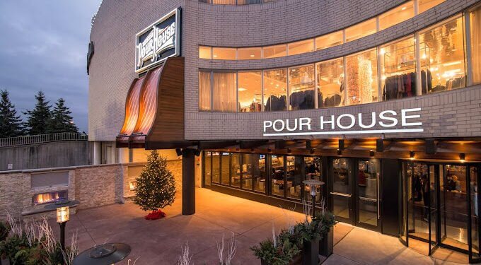 Old Town Pour House Oak Brook