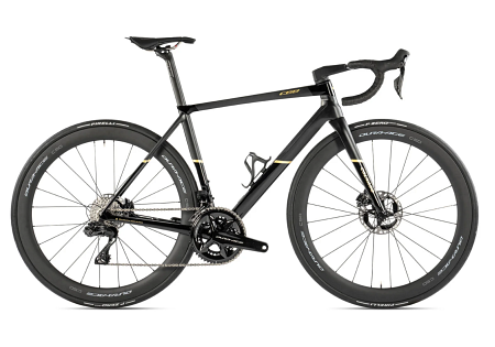 Unleashing Speed and Elegance with Colnago Road Bikes 2 Colnago Road Bikes