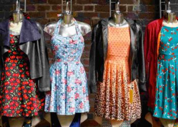 Vintage Dresses: From the 60s to Y2K