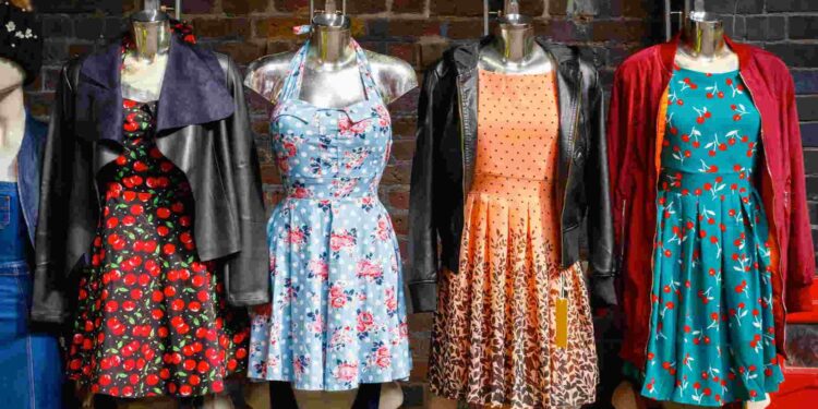 Vintage Dresses: From the 60s to Y2K