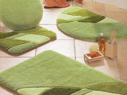 green bathroom rug